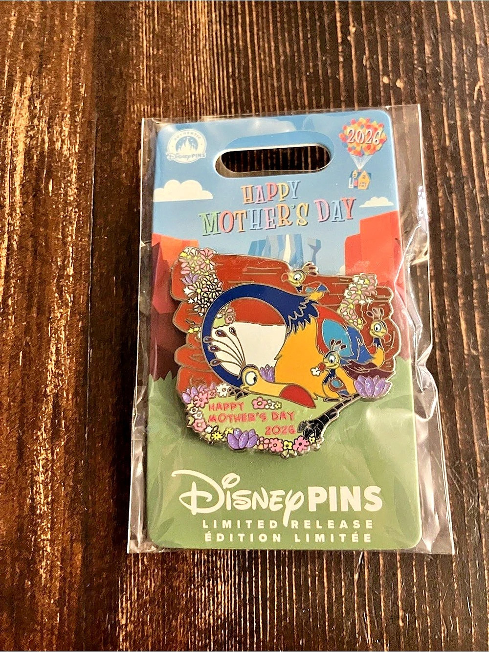 Disney Happy Mother's Day 2026 Limited Release Disney Pins Pin Set